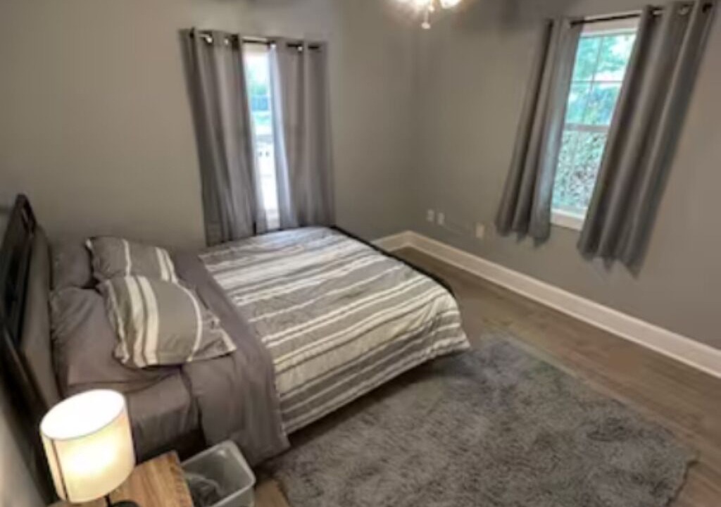 Photo of Bedroom in Hattiesburg