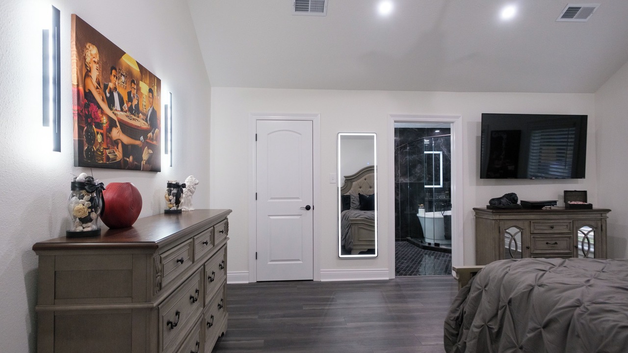 Photo of Bedroom in Lake Charles
