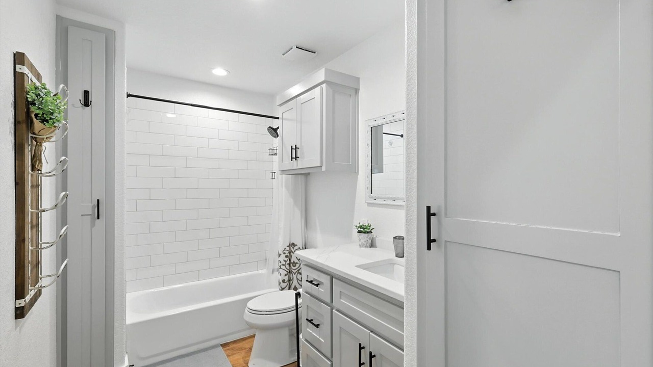 Photo of Bathroom in Wise County