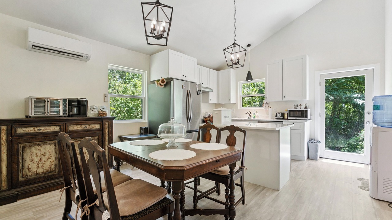 Photo of Kitchen in New Aurora - English Turn