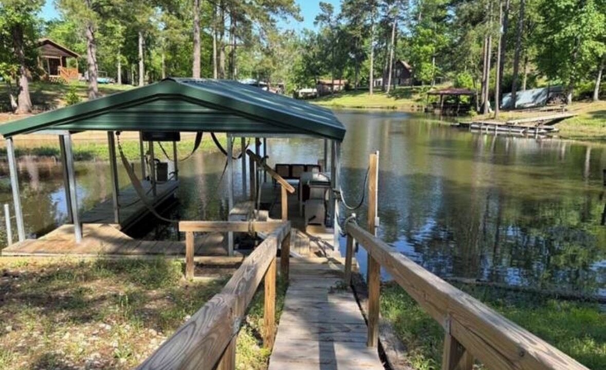 Photo of Others in Hemphill