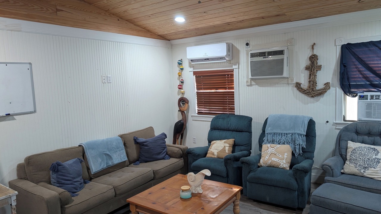 Photo of Livingroom in Grand Isle
