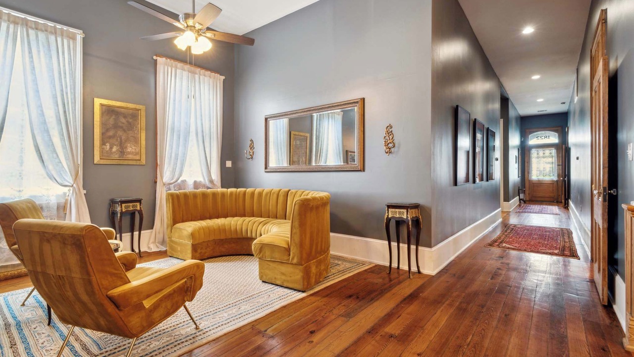 Photo of Livingroom in Faubourg Lafayette