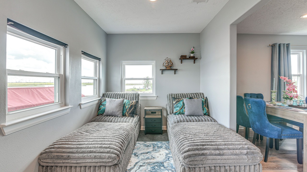 Photo of Bedroom in Hitchcock