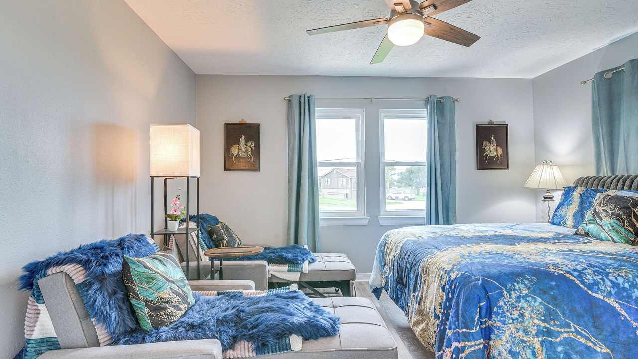 Photo of Bedroom in Hitchcock