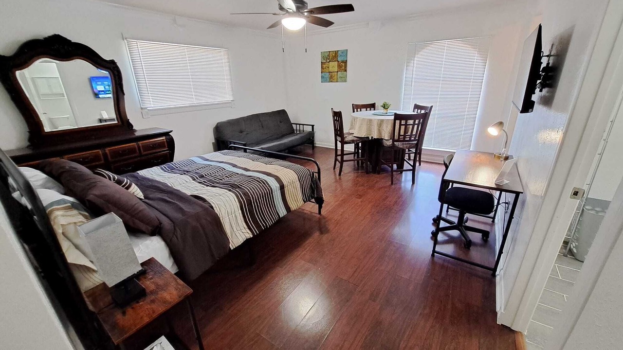 Photo of Bedroom in The Colony