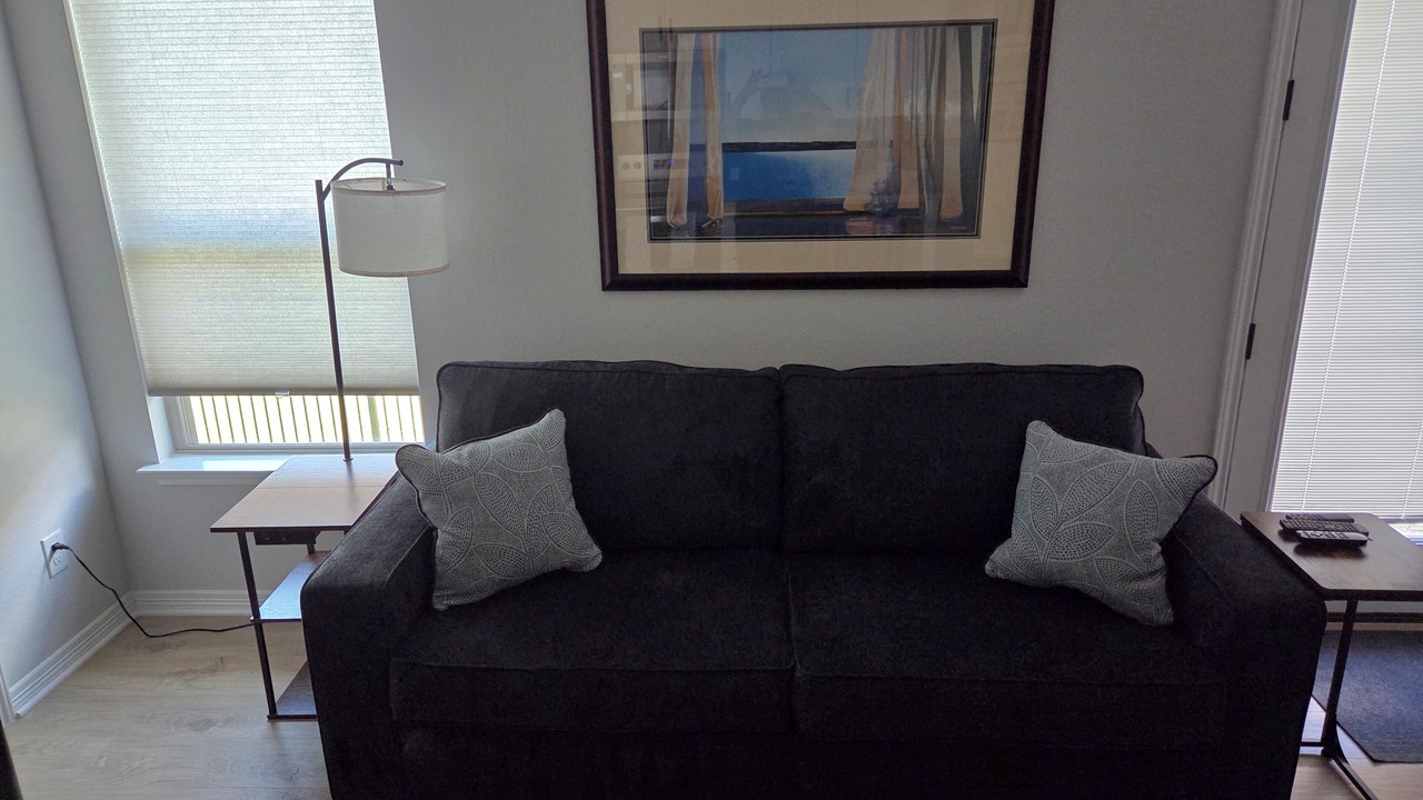 Photo of Livingroom in Cedar Creek
