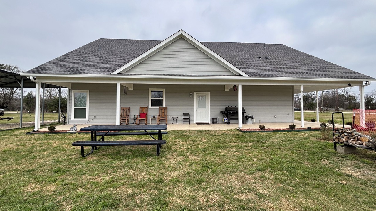 Photo of Outdoor in Wills Point