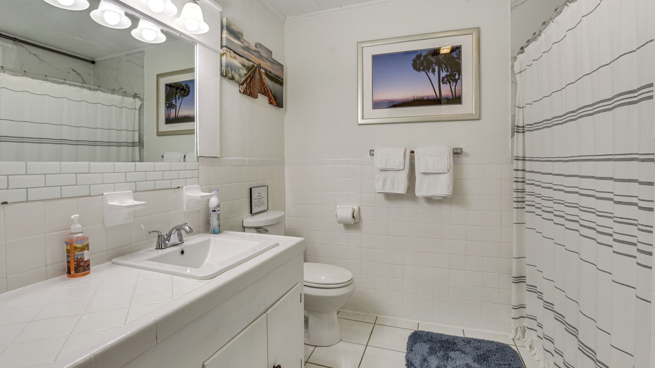 Photo of Bathroom in Chauvin