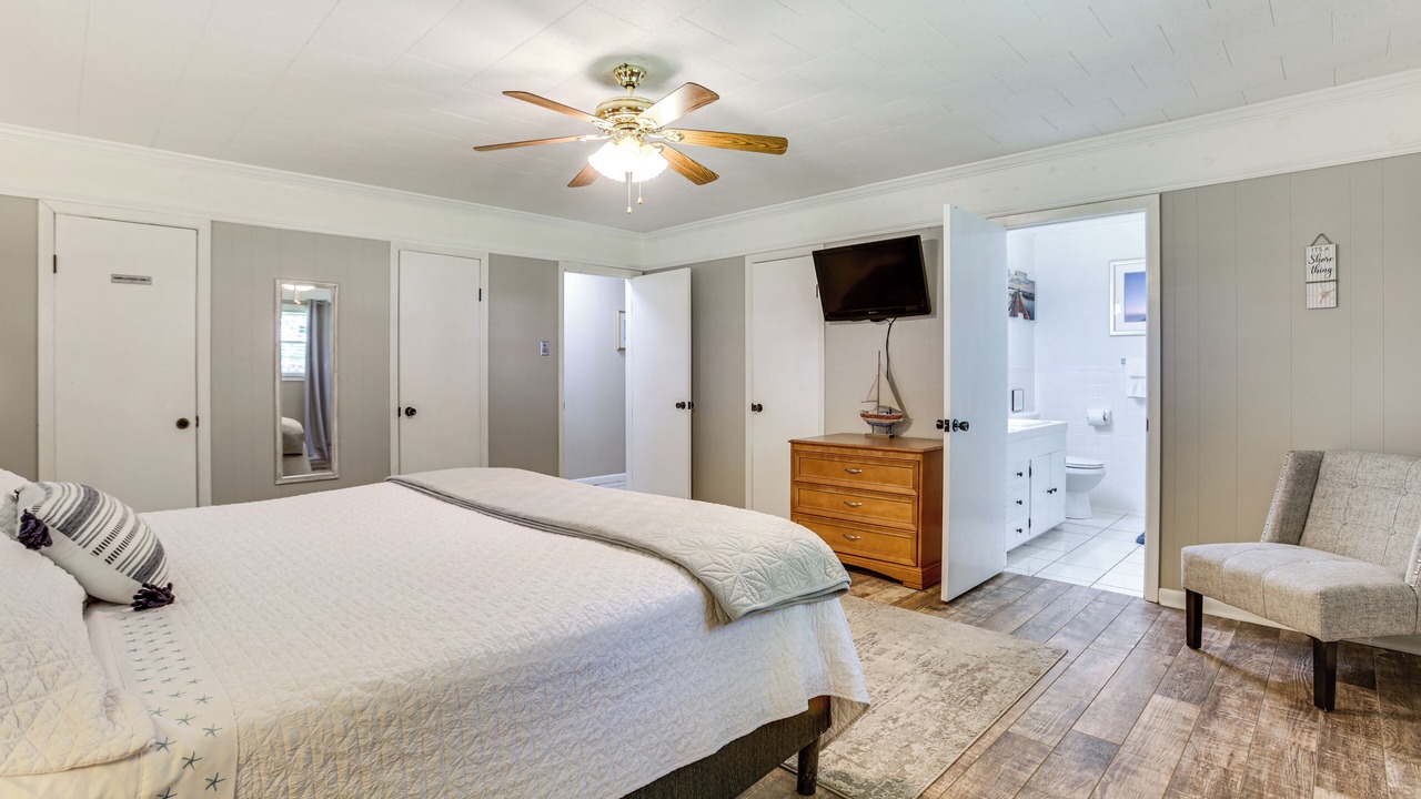 Photo of Bedroom in Chauvin