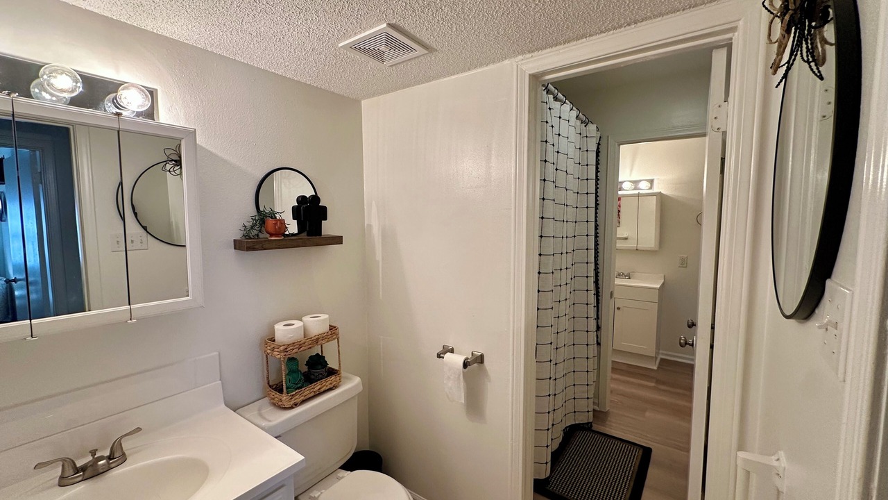Photo of Bathroom in Milton