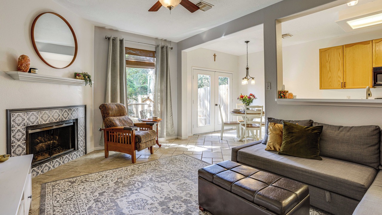 Photo of Bedroom in Panther Creek