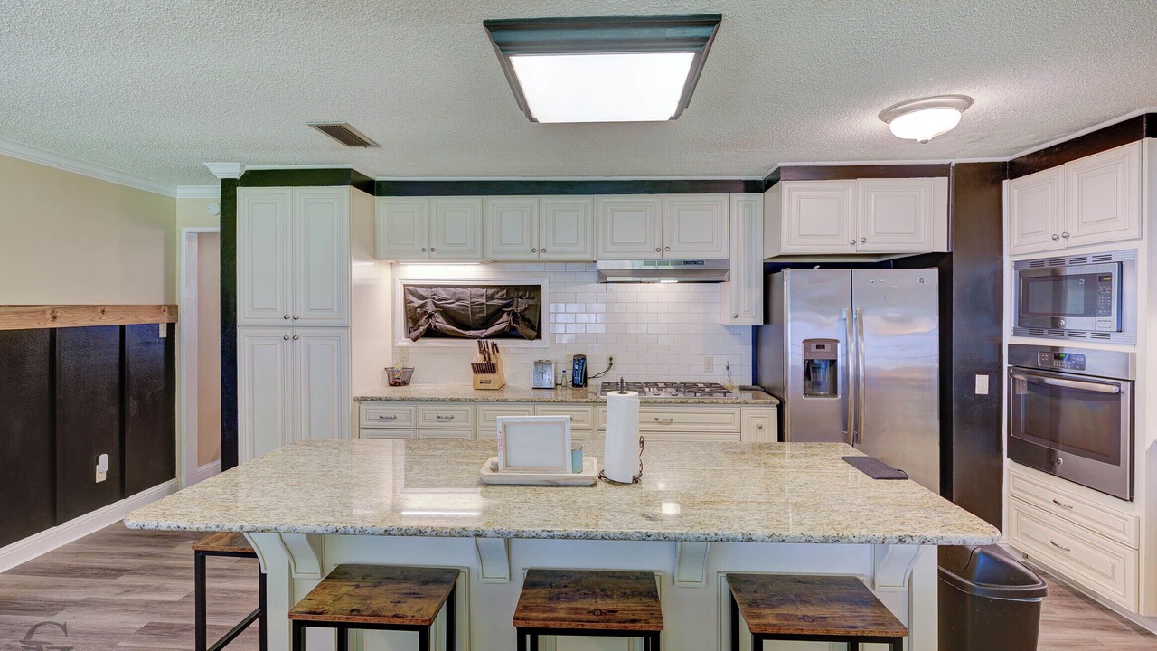 Photo of Kitchen in Oil City