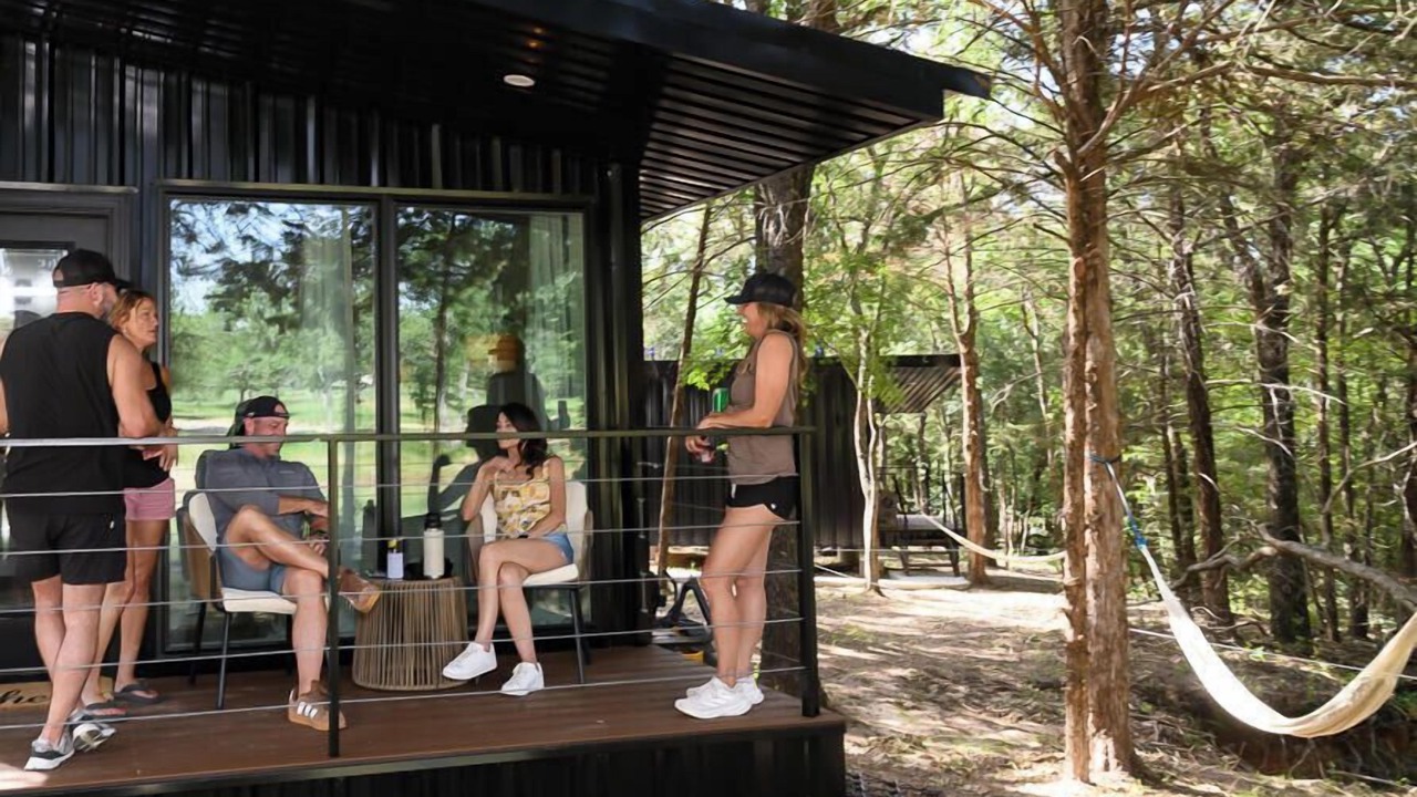 Photo of Patio Balcony in Alvord
