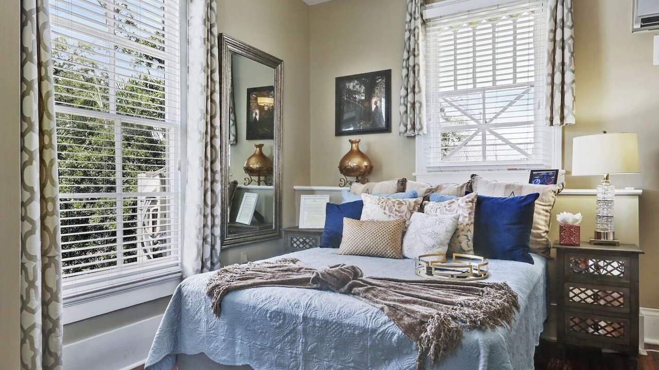 Photo of Bedroom in Treme