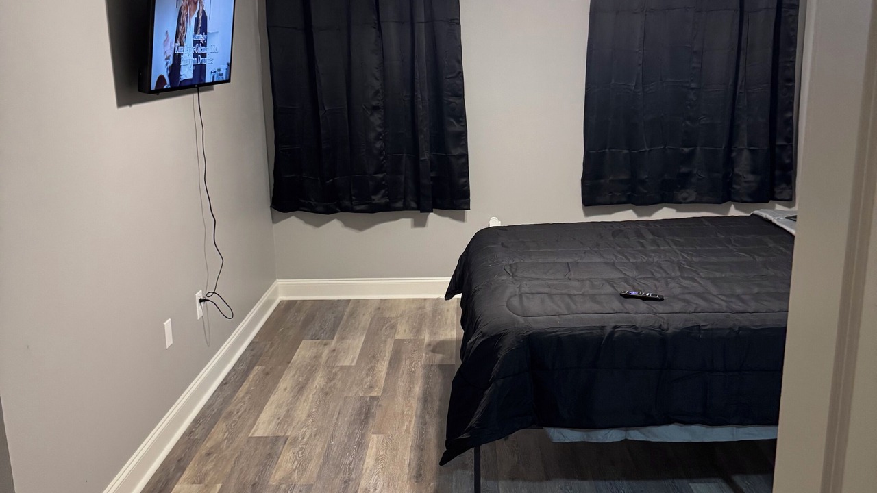 Photo of Bedroom in Plattenville