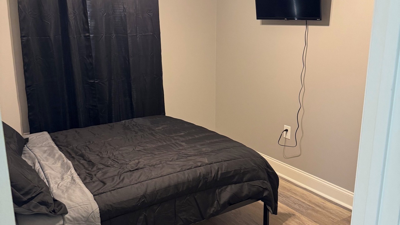 Photo of Bedroom in Plattenville