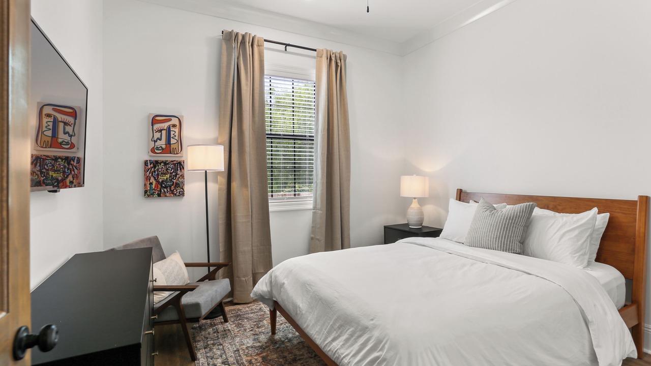 Photo of Bedroom in Desire Area