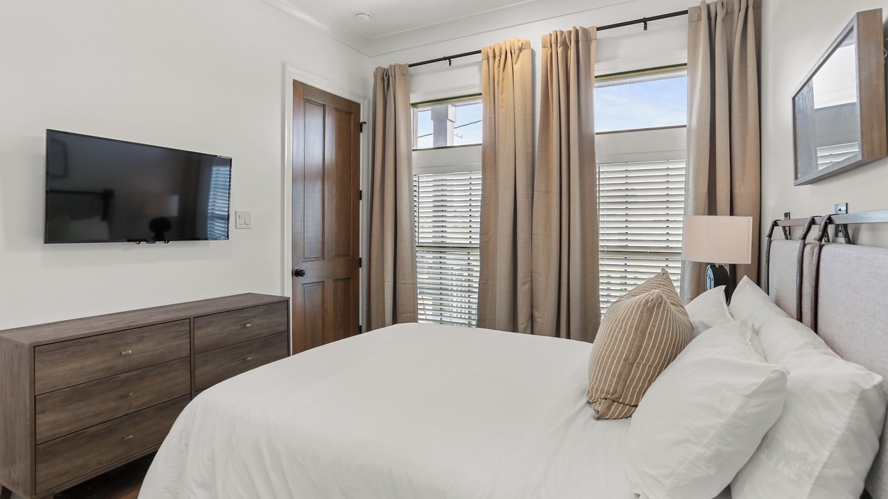 Photo of Bedroom in Desire Area