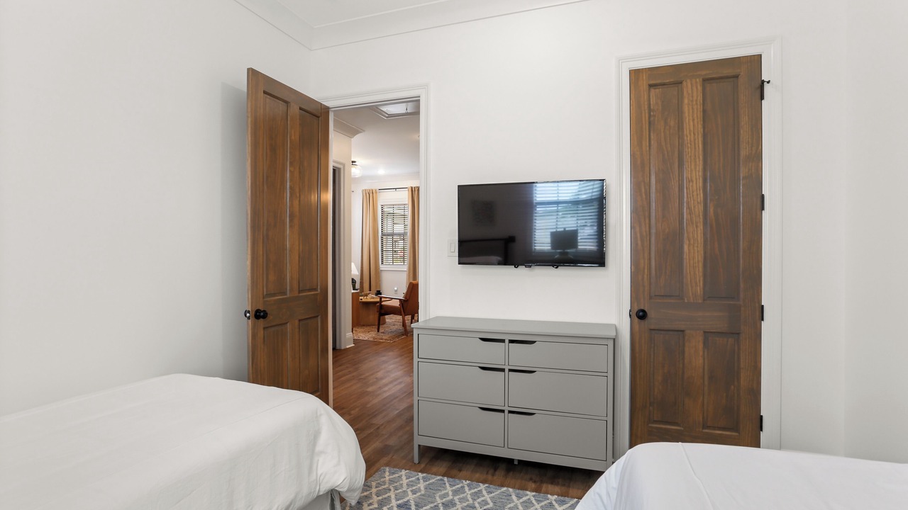 Photo of Bedroom in Desire Area