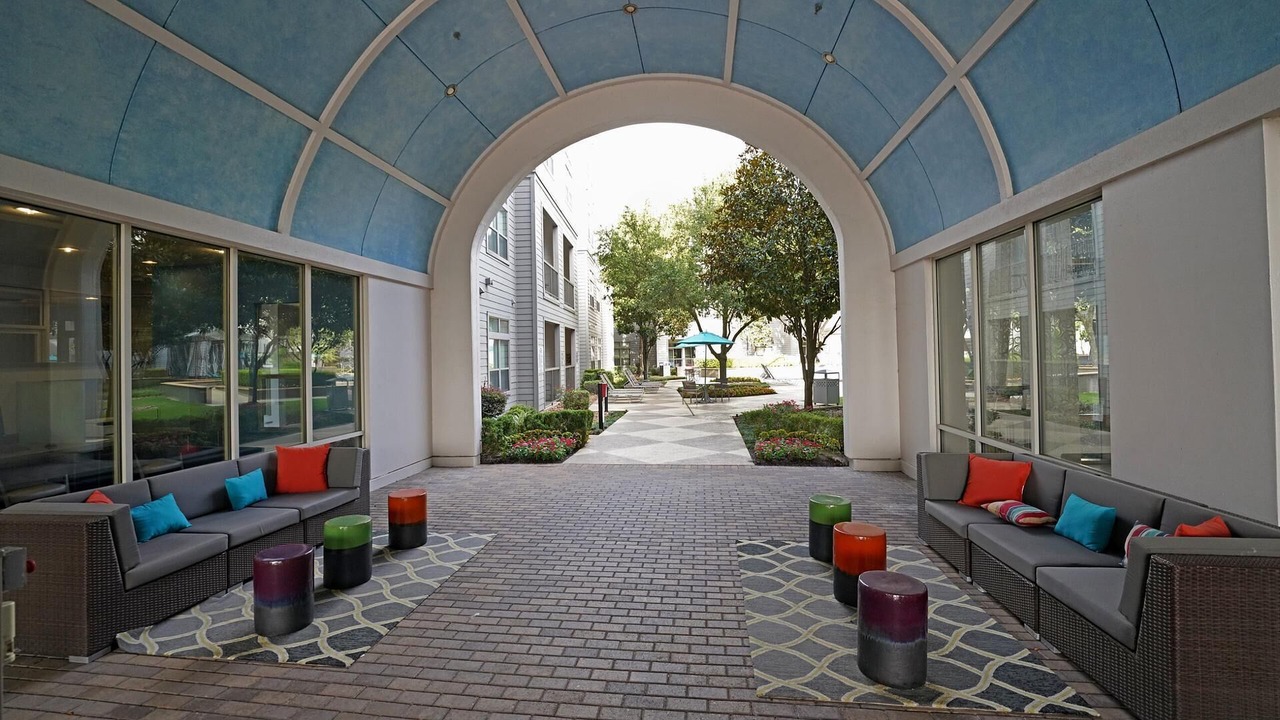 Photo of Patio Balcony in Nassau Bay