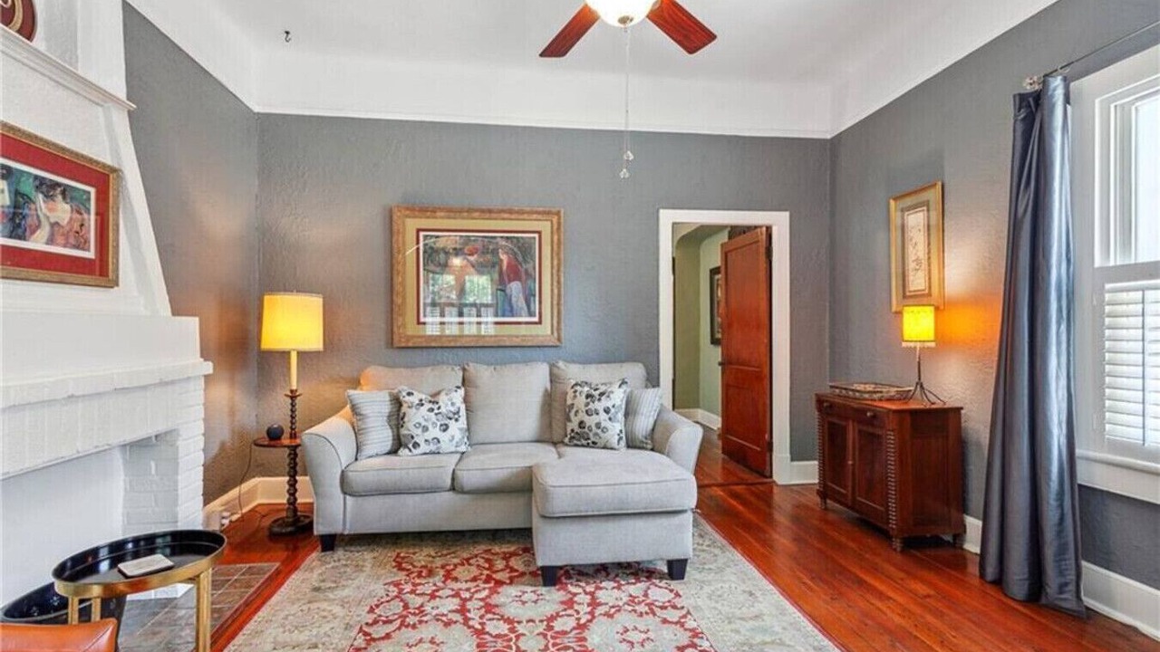 Photo of Livingroom in East Carrollton