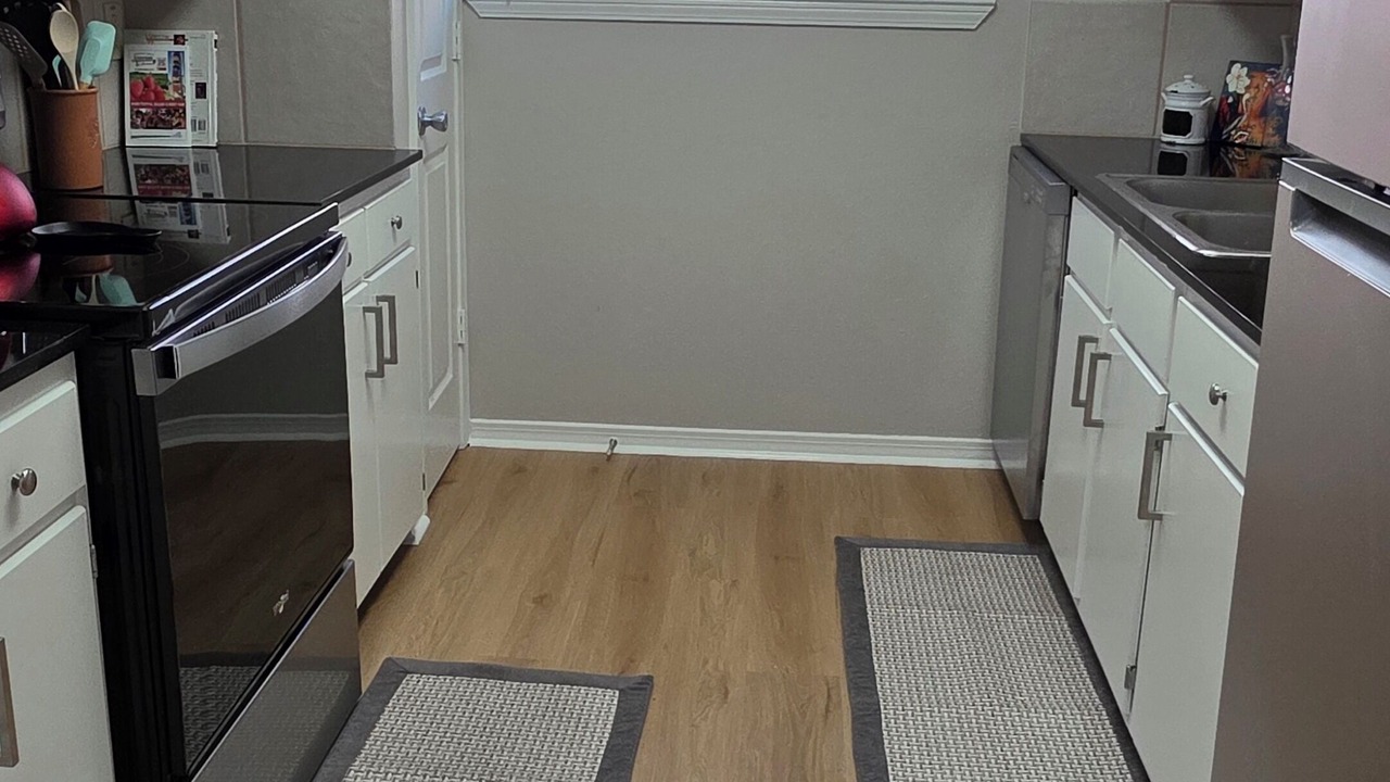 Photo of Kitchen in Gonzales