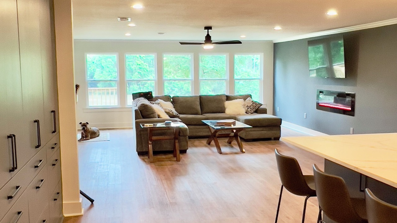 Photo of Livingroom in Denham Springs