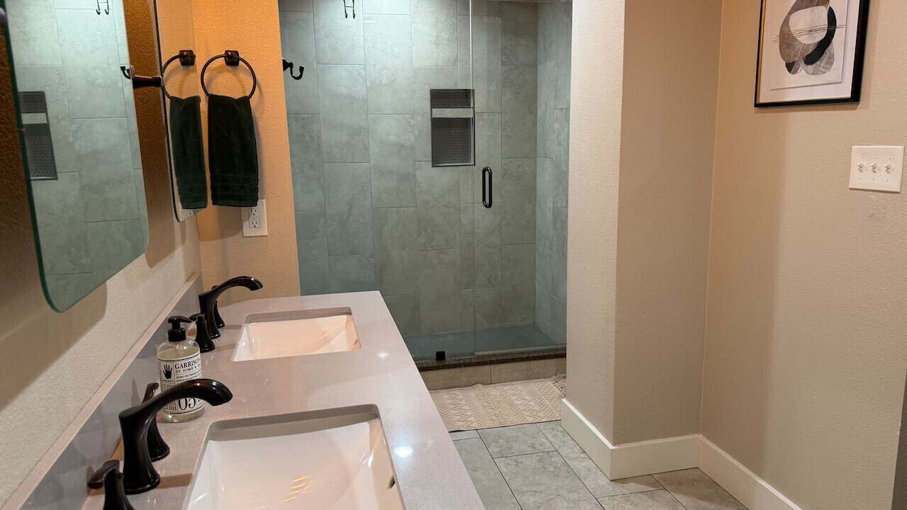 Photo of Bathroom in Argyle