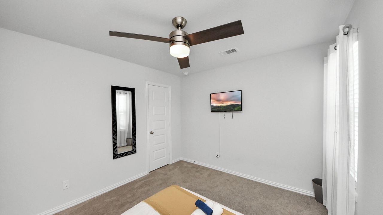 Photo of Bedroom in Katy