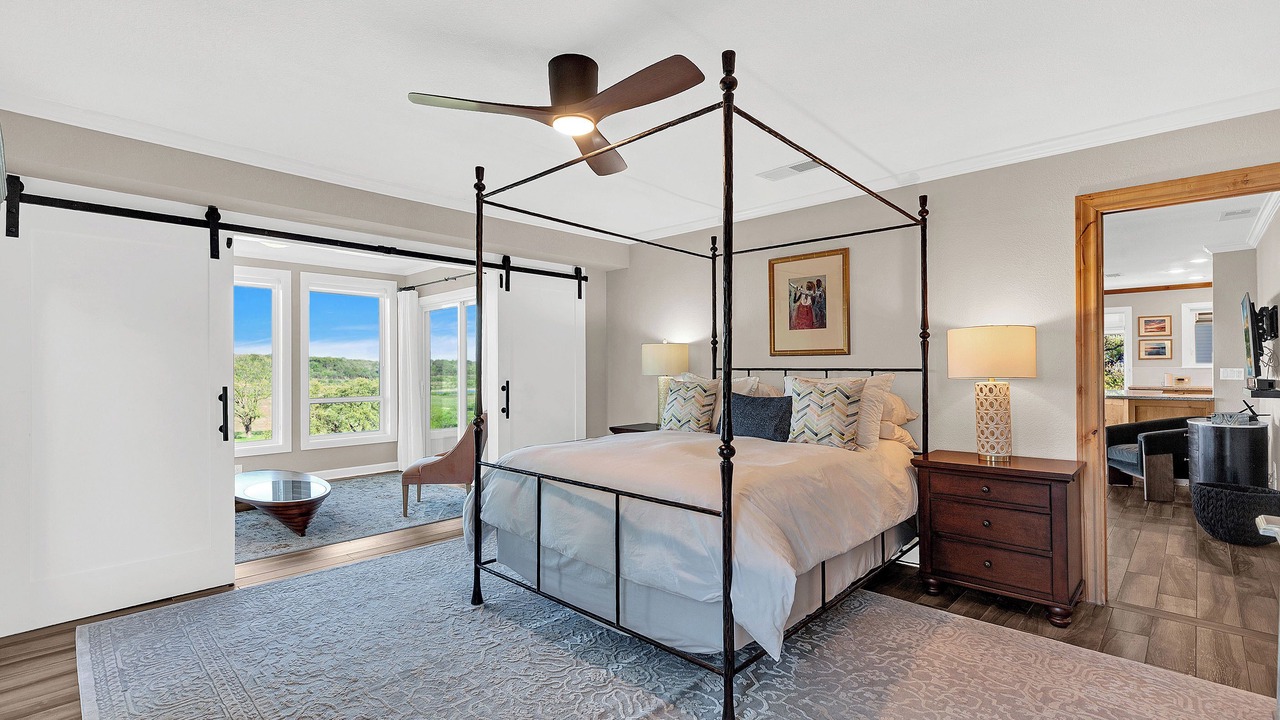 Photo of Bedroom in Spicewood