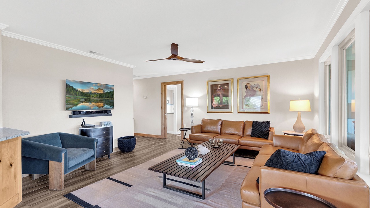 Photo of Livingroom in Spicewood