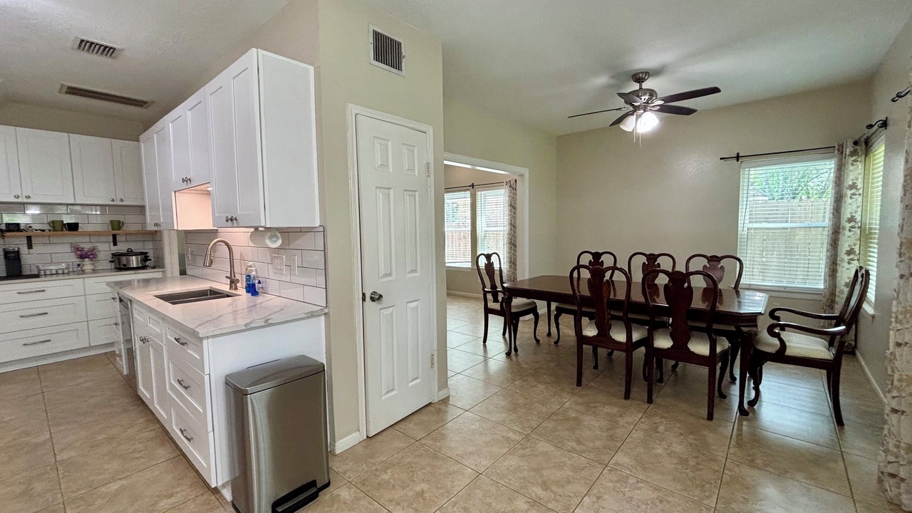 Photo of Kitchen in Clear Lake
