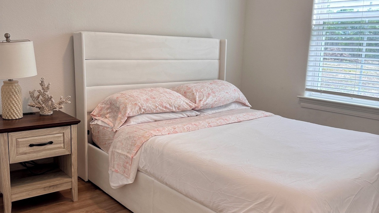 Photo of Bedroom in Gulfport