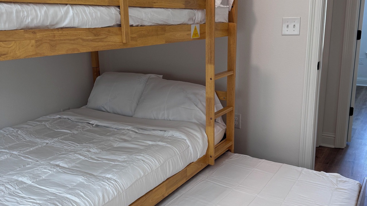 Photo of Bedroom in Gulfport