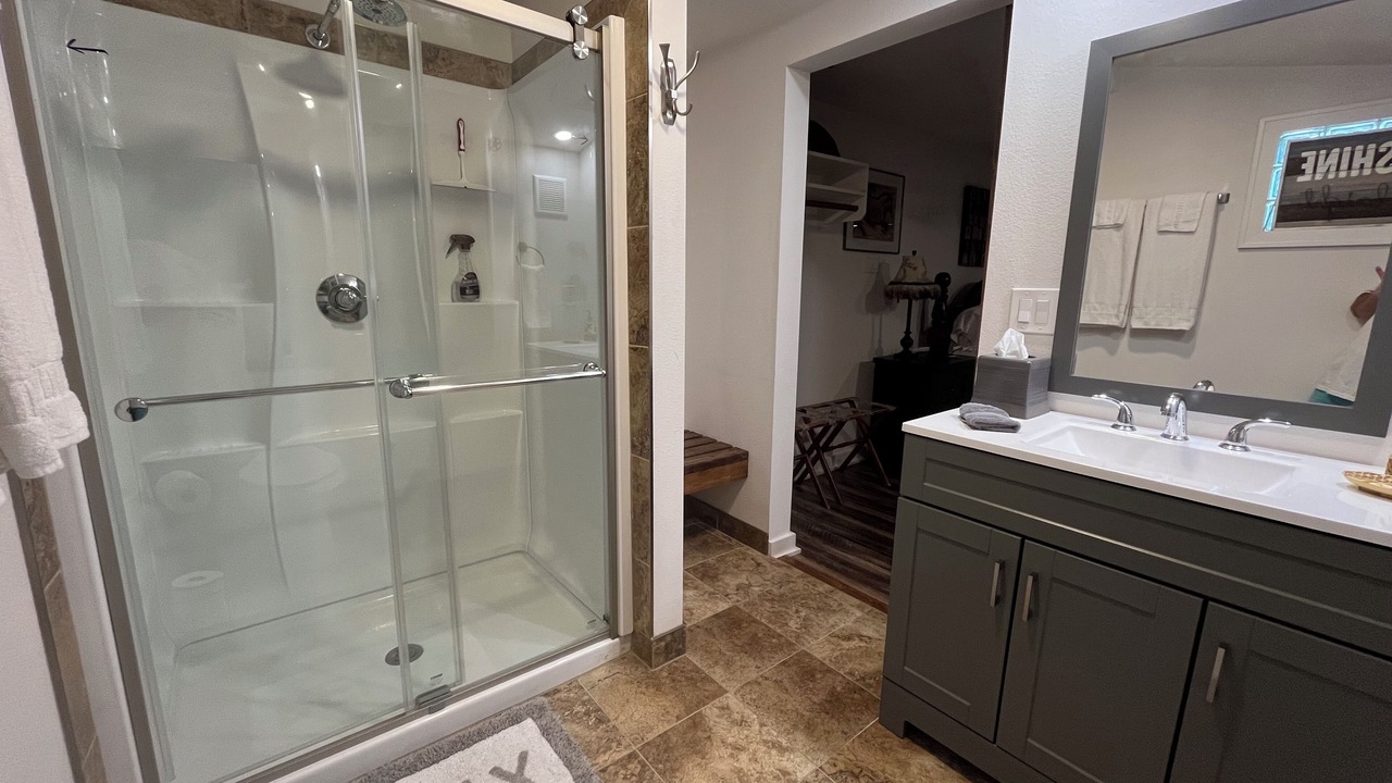 Photo of Bathroom in Glen Rose