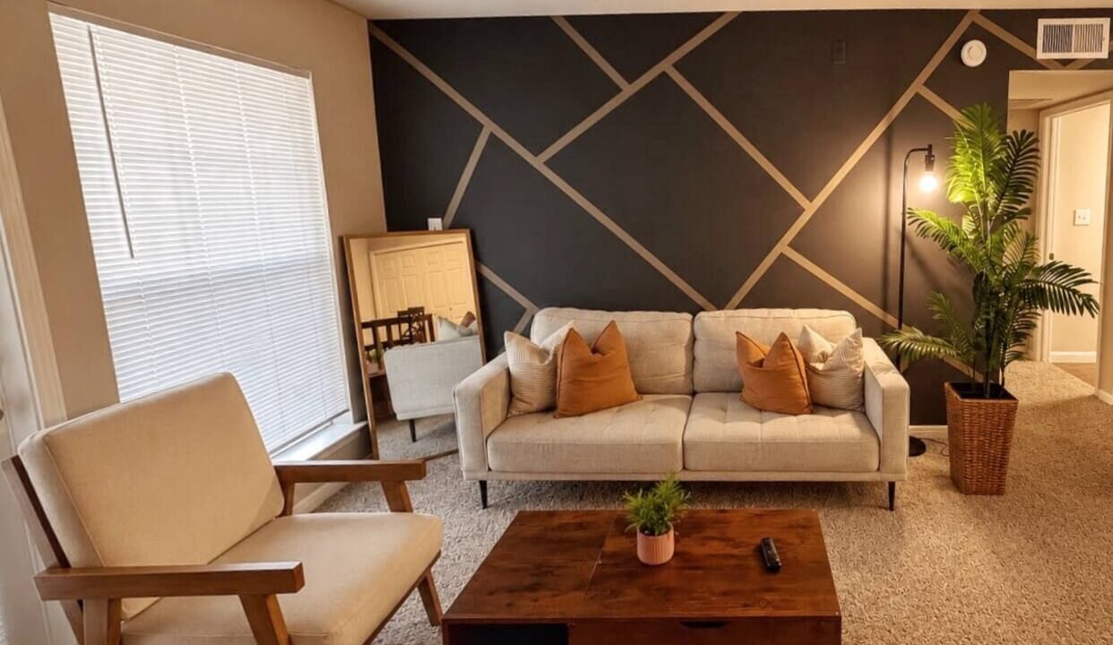 Photo of Livingroom in Astrodome