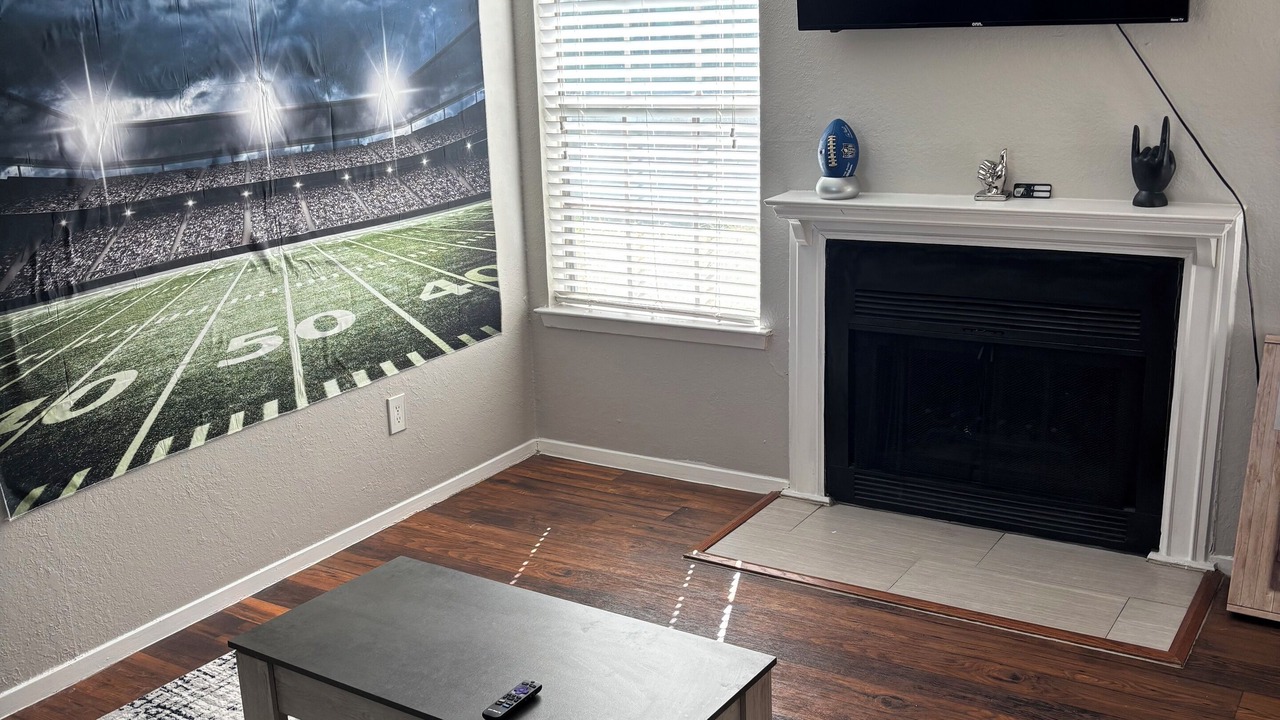 Photo of Livingroom in North Arlington