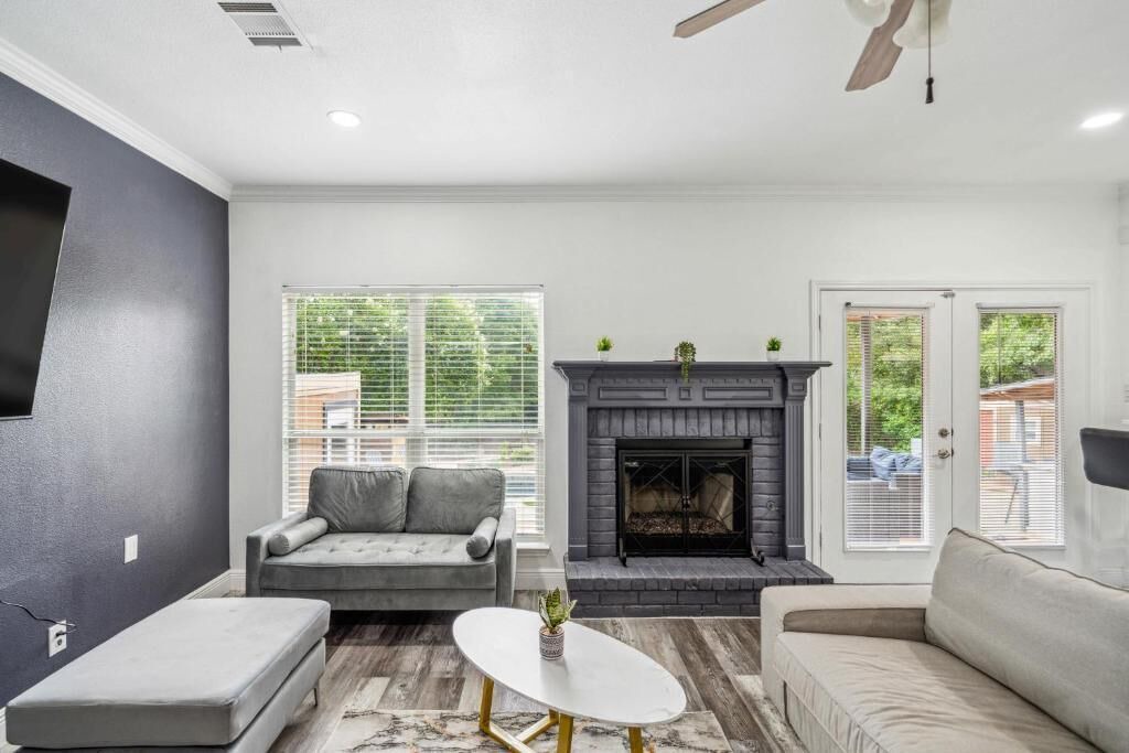 Photo of Livingroom in Wetmore