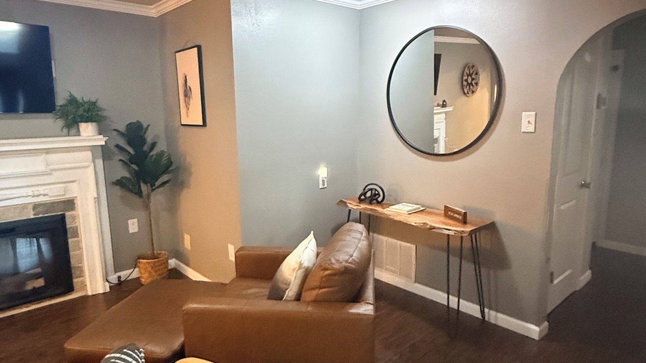 Photo of Livingroom in Irving