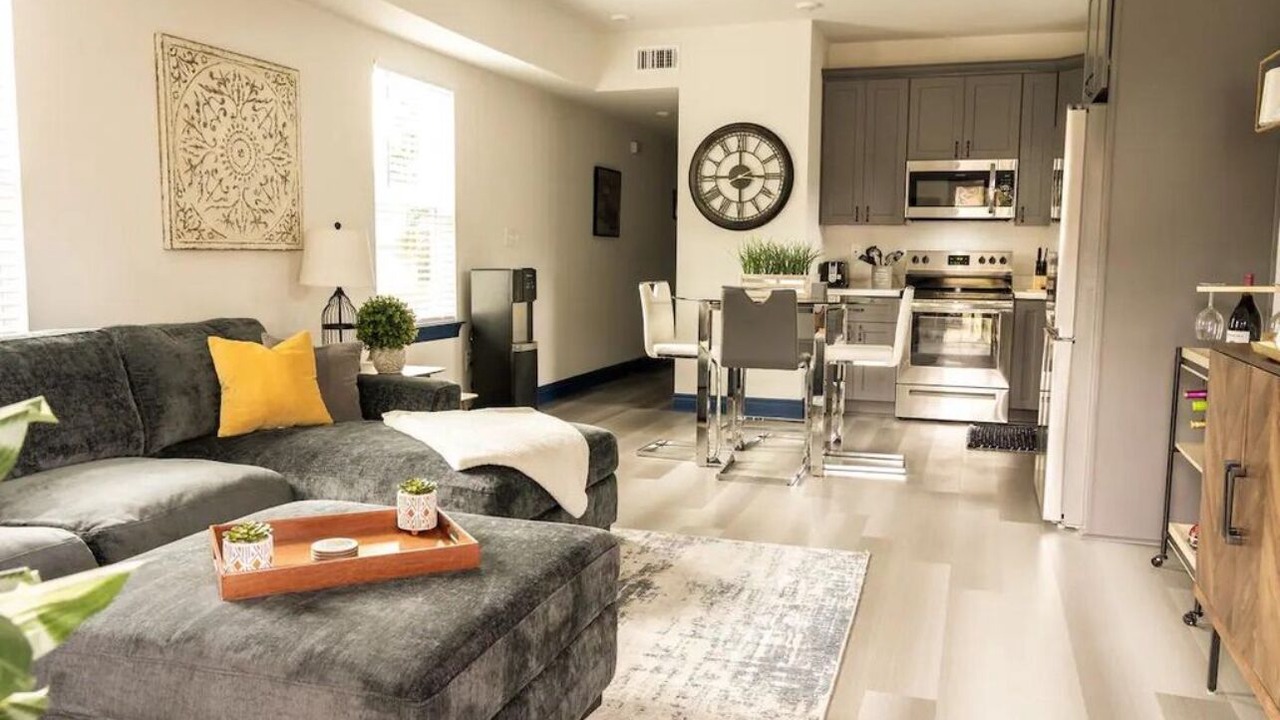 Photo of Livingroom in Whitney