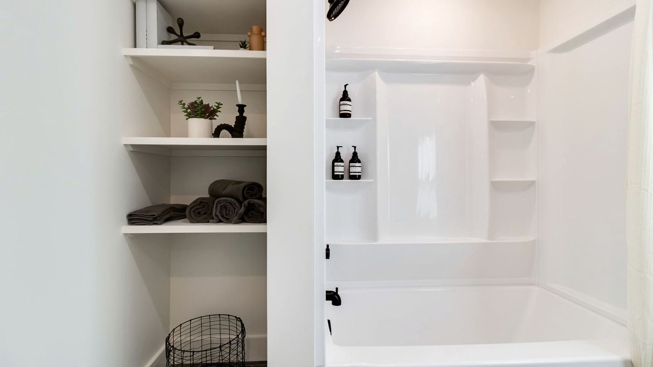 Photo of Bathroom in New Iberia