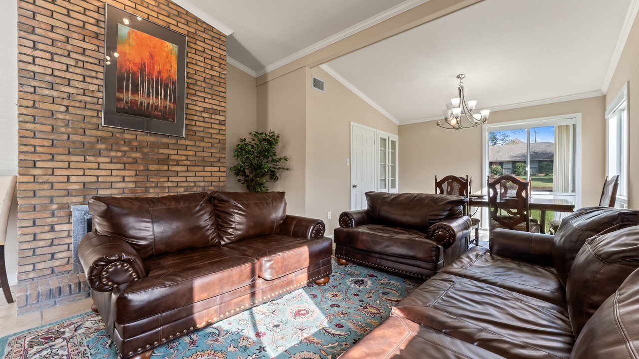 Photo of Livingroom in Westminster