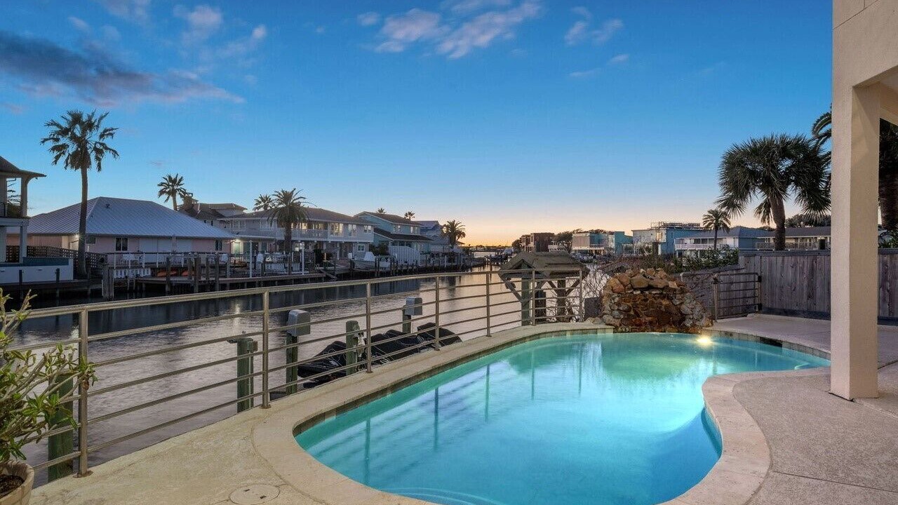 Photo of Outdoor in Key Allegro