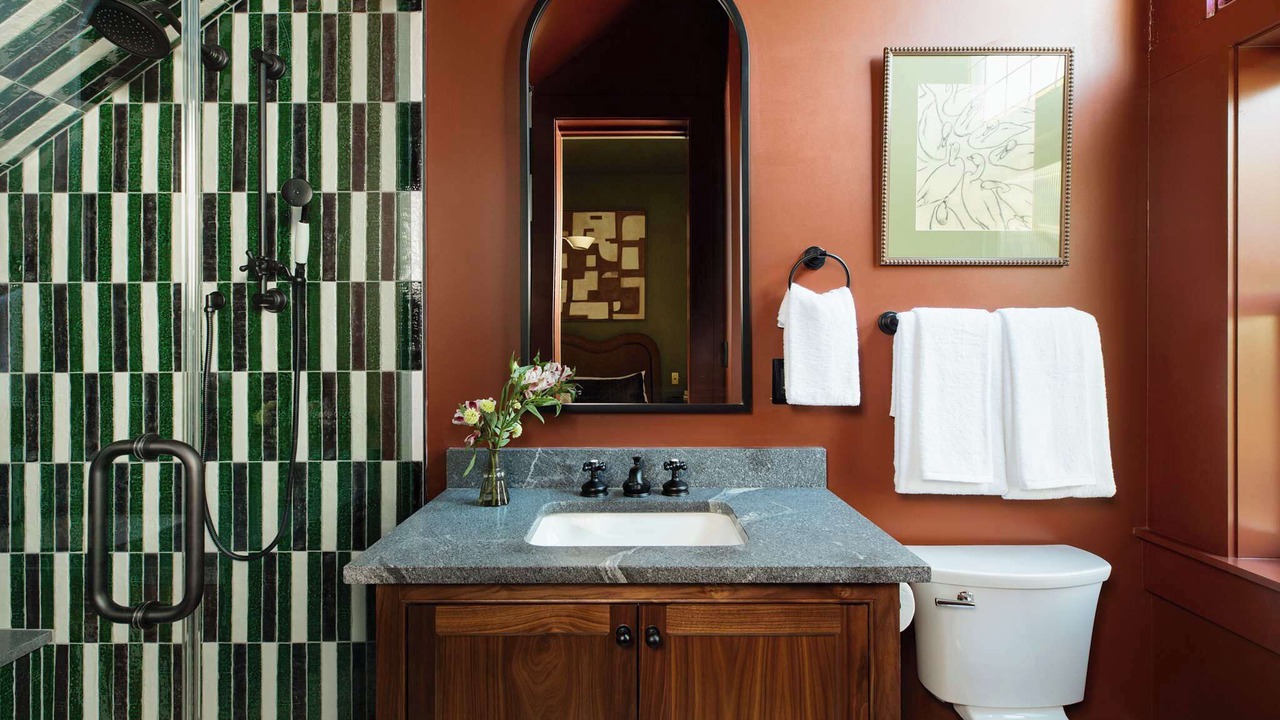 Photo of Bathroom in Uptown Historic District