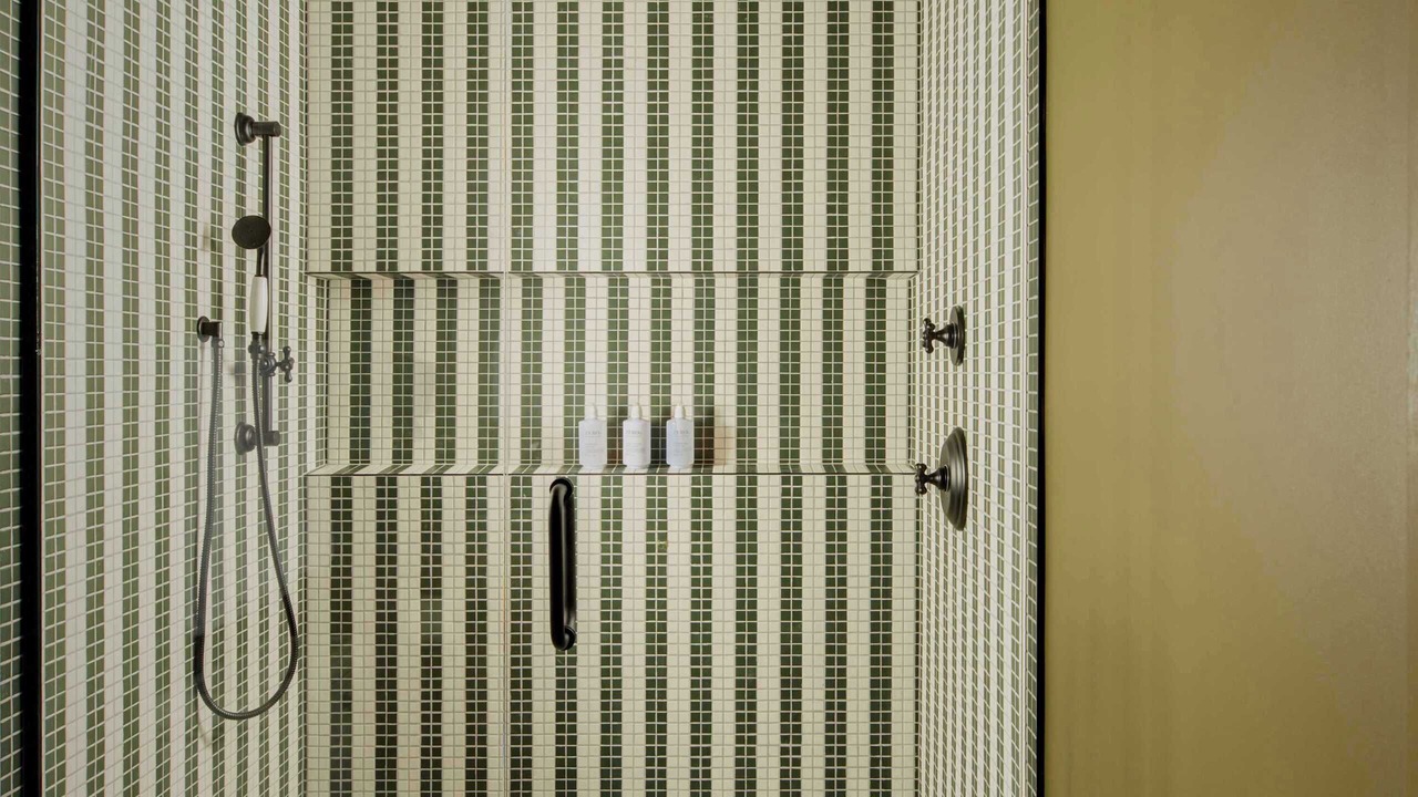 Photo of Bathroom in Uptown Historic District