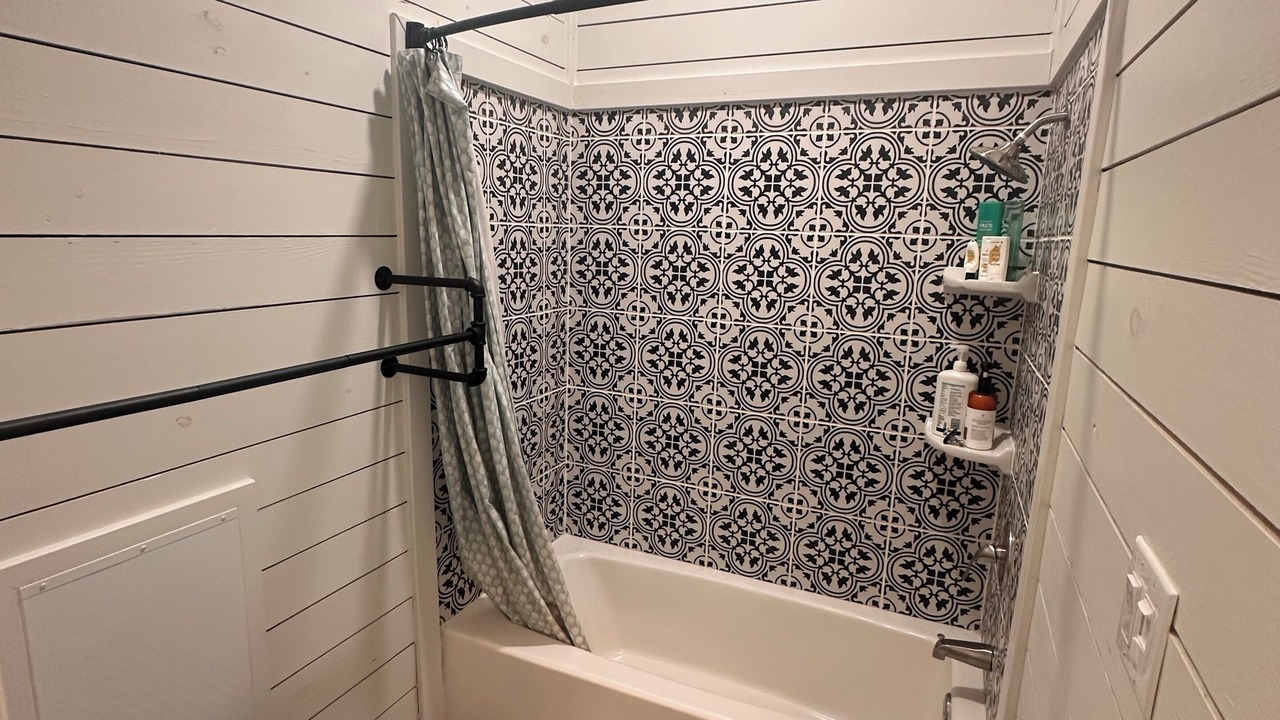Photo of Bathroom in Paluxy