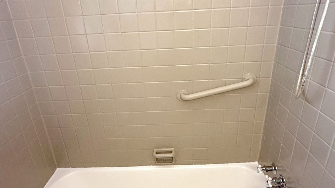 Photo of Bathroom in Highland Historic District
