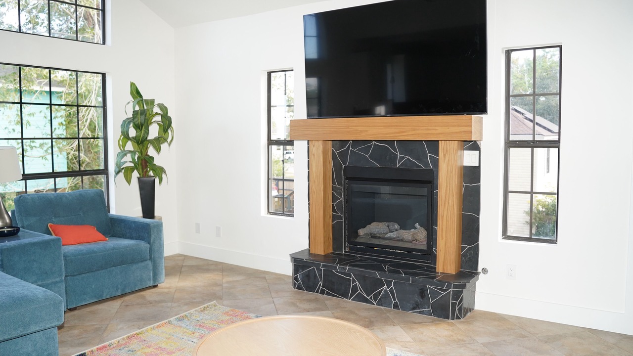 Photo of Livingroom in Clear Lake Shores