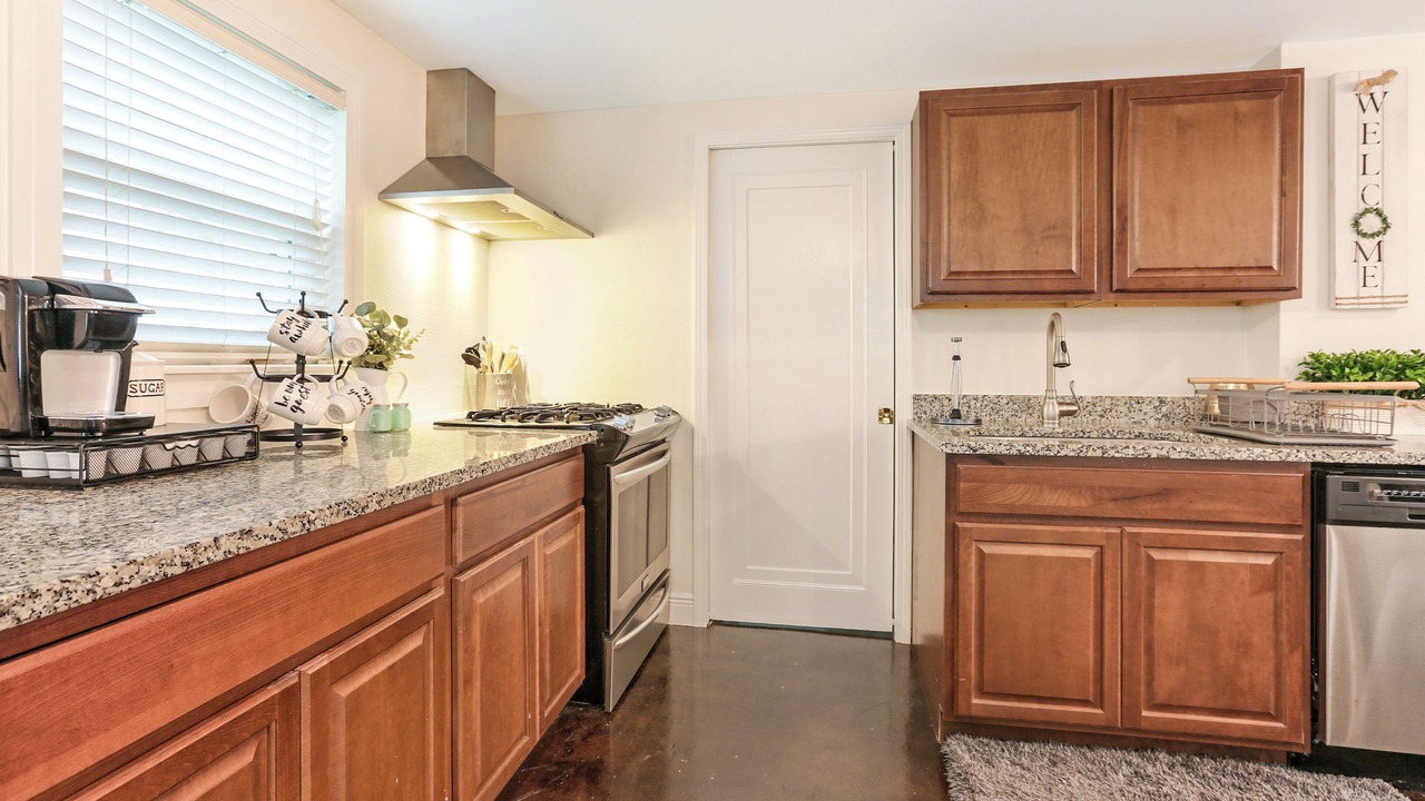Photo of Kitchen in Leonidas